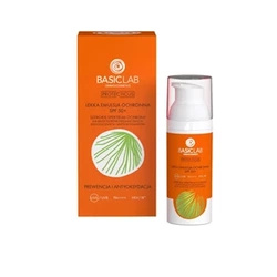 BasicLab Lekka emulsja ochronna SPF50+ Prewencja i antyoksydacja 50ml